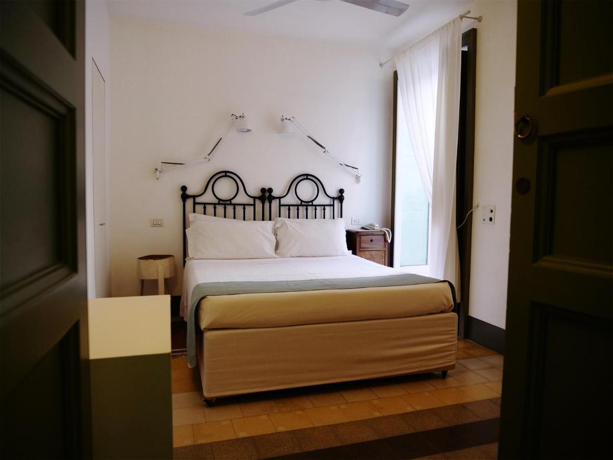La Moresca Hotel Марина ди Рагуса Екстериор снимка